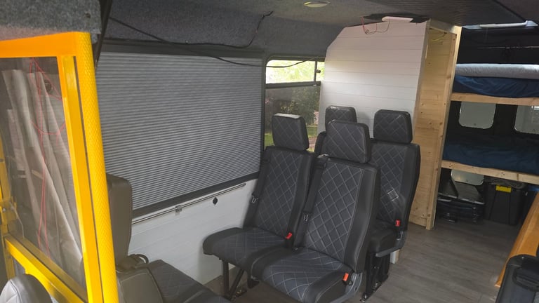 Motorhome 8 seater 6/8 birth SWAPS