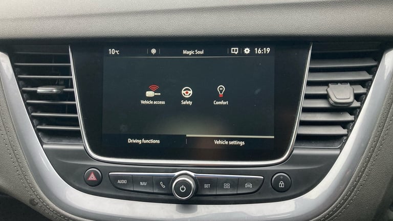 2022 Vauxhall Grandland X 1.2 Turbo Griffin Edition 5dr HATCHBACK PETROL Manual