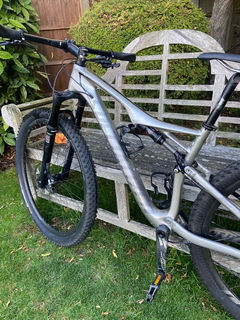 2014 specialised epic, carbon rims, good condition 