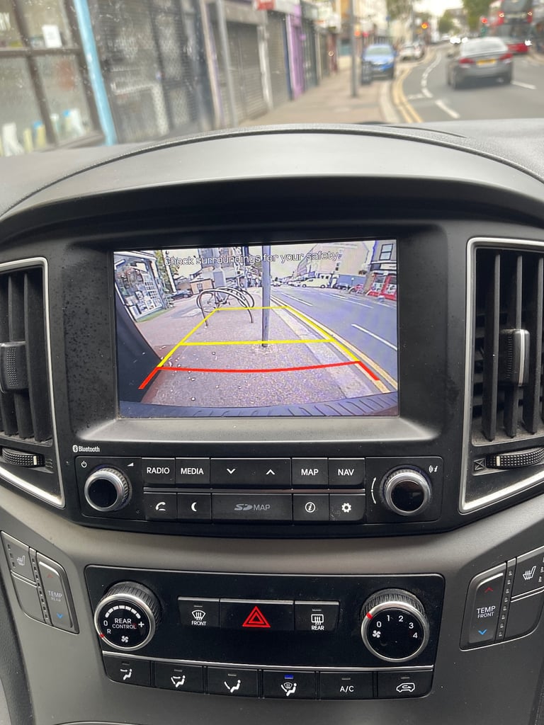Hyundai, I800, MPV, 2018, Other, 2497 (cc), 5 doors