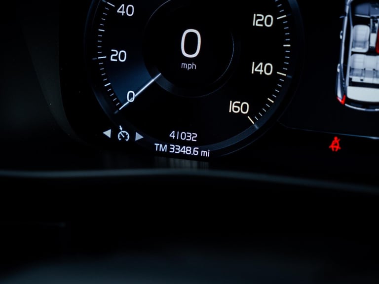 2021 Volvo XC40 1.5h T5 Twin Engine Recharge 10.7kWh Inscription Pro Auto Euro 6 (s/s) 5dr ESTATE...