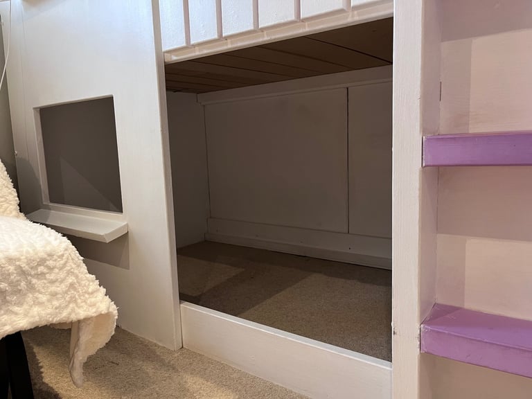 High bed / bunk bed