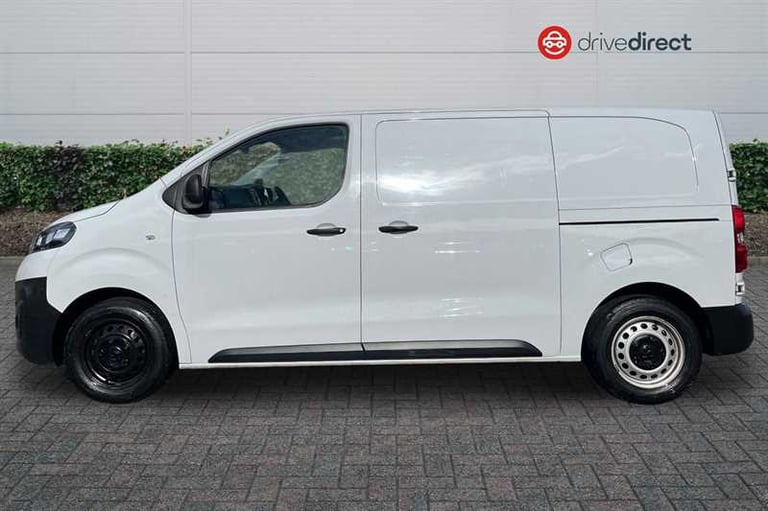 2022 Vauxhall Vivaro 2700 1.5d 120PS Dynamic H1 Van PANEL VAN DIESEL Manual