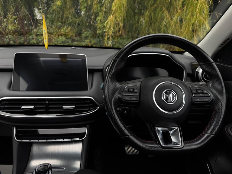 2021 MG MG HS 1.5 T-GDI 16.6kWh Exclusive Auto Euro 6 (s/s) 5dr ESTATE Petrol/Electric Hybrid Aut...