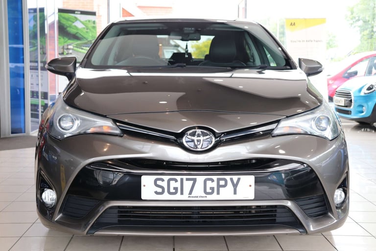 2017 Toyota Avensis 2.0 Avensis Business Edition+ D-4D 4dr Saloon Diesel Manual