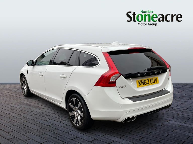2014 Volvo V60 2.4 D6 Estate 5dr Diesel Plug-in Hybrid Geartronic AWD Euro 5 (s/s) (285 ps ESTATE...