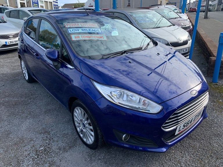 image for 2014 Ford Fiesta 1.0 EcoBoost Titanium 5dr HATCHBACK Petrol Manual