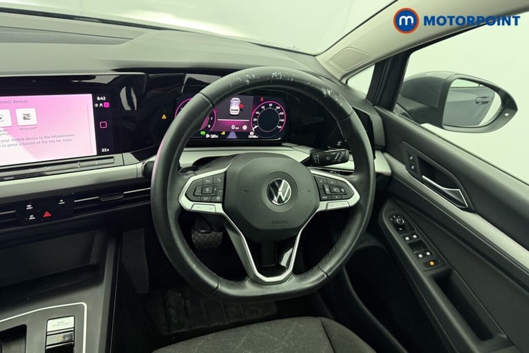 2022 Volkswagen Golf 1.0 eTSI Life 5dr DSG Hatchback Petrol Automatic