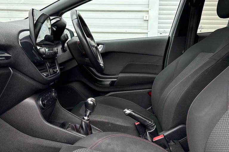 2019 Ford Fiesta 1.0T EcoBoost ST-Line Euro 6 (s/s) 5dr Hatchback PETROL Manual