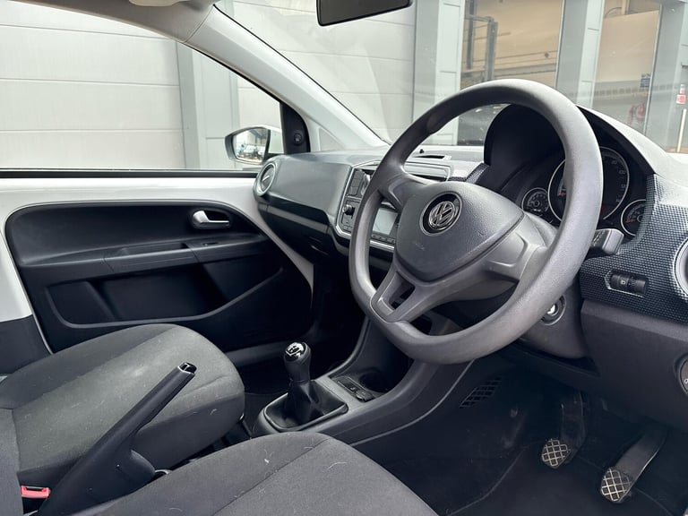 2018 Volkswagen up! 1.0 Move up! Hatchback 5dr Petrol Manual Euro 6 (s/s) (60 ps) HATCHBACK Petro...