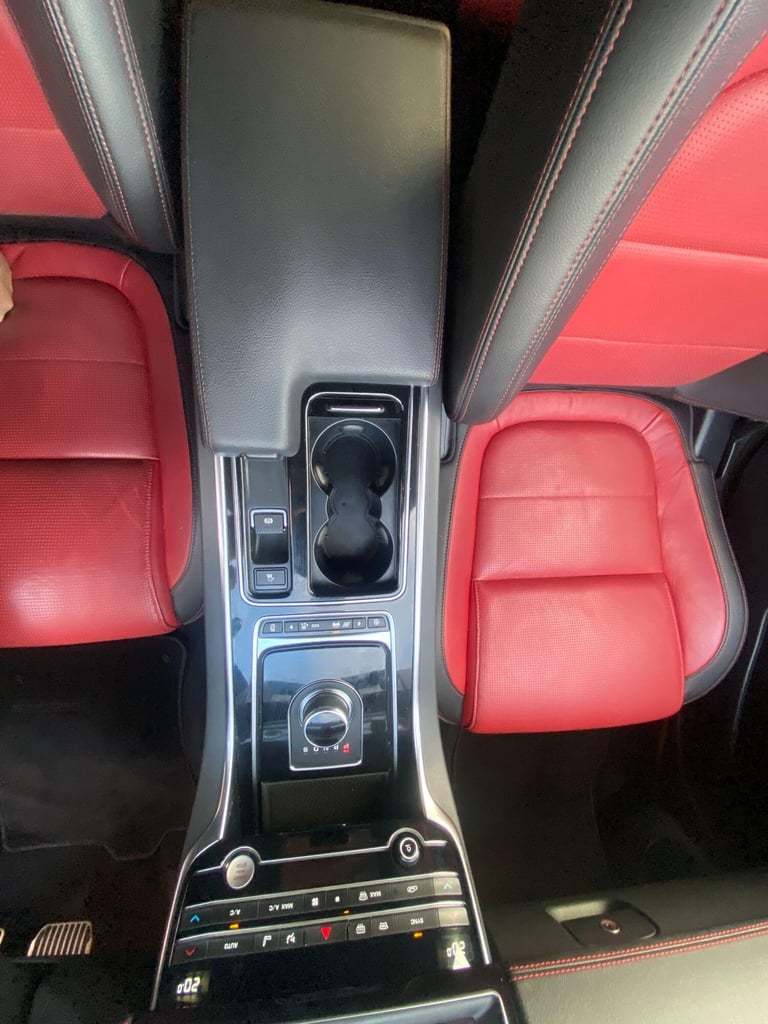 2019 Jaguar XE 2.0 [250] R-Sport 4dr Auto SALOON PETROL Automatic
