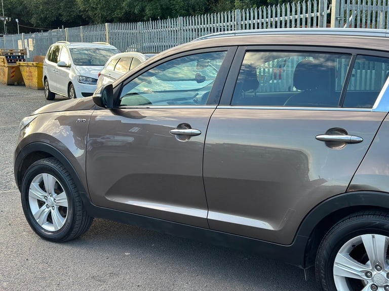 2014 Kia Sportage 2.0 CRDi KX-2 AWD Euro 5 5dr ESTATE Diesel Manual
