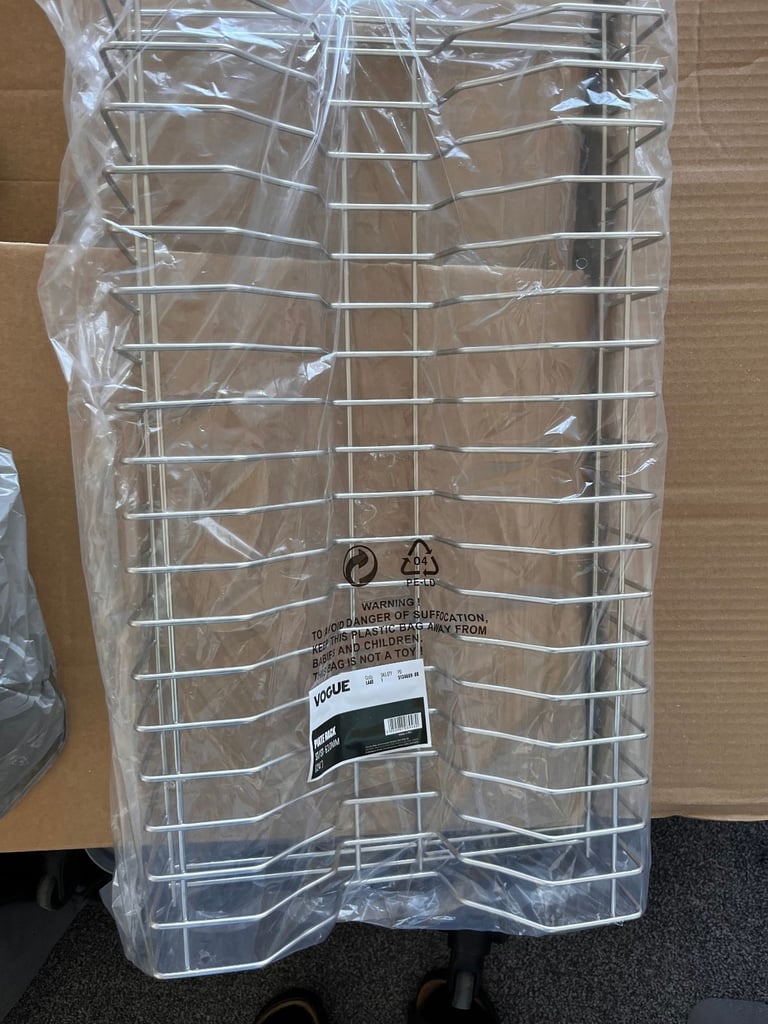 image for Stainless Steel Dish/Plate Rack - vogue - 600mm