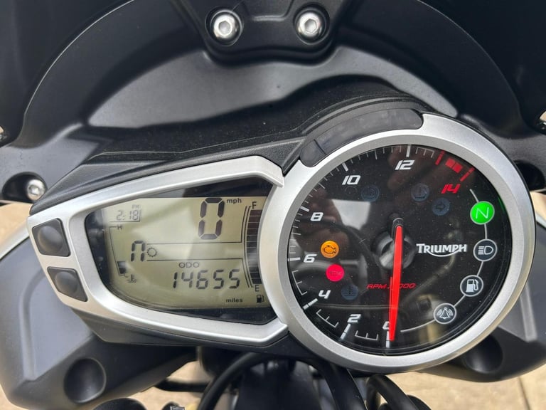2016 Triumph Street Triple 675