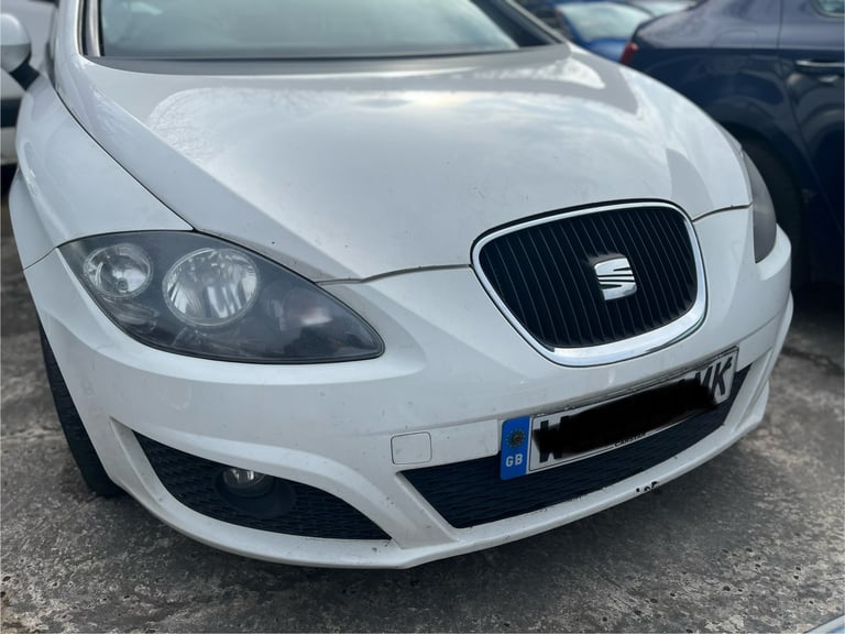 SEAT LEON MK2 FOR BREAKING IN CANDY WHITE LB9A / WINGS BUMPER ETC
