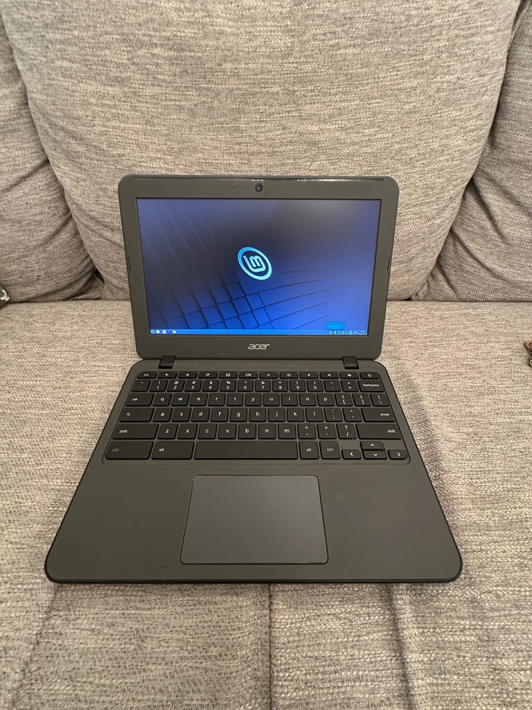 image for Acer Chromebook Laptop + Charger 