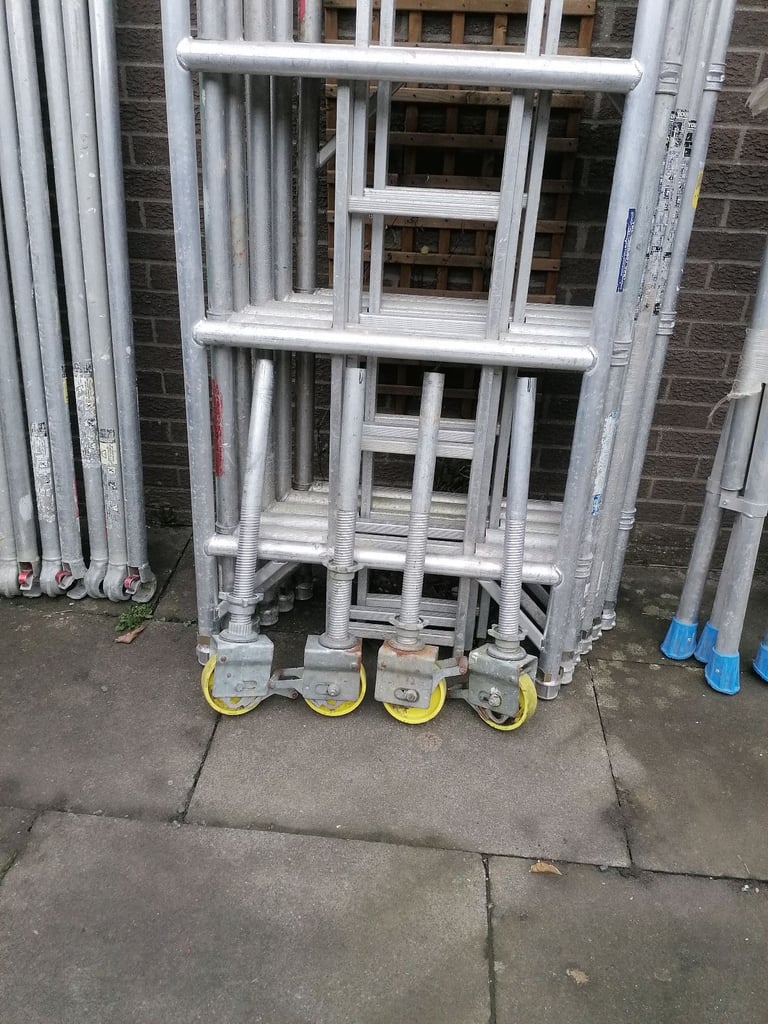 Boss Scaffold tower 