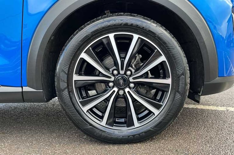 2024 Ford Puma 1.0 EcoBoost Hybrid mHEV Titanium 5dr HATCHBACK PETROL Manual