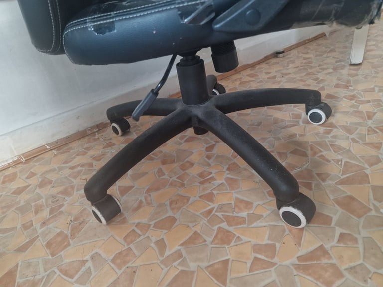 Gaming / office  chsir