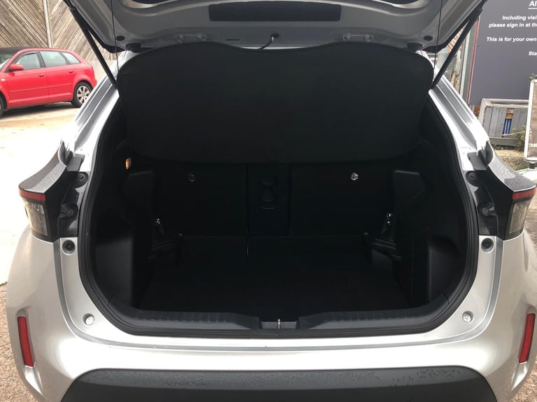 2021 Toyota Yaris 1.5 Hybrid Design 5dr CVT Estate Hybrid Automatic
