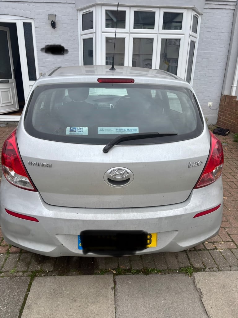Cheap Hyundai, I20, Hatchback, 2013, Manual, 1248 (cc),5 doors for sale in Southall, Greater London