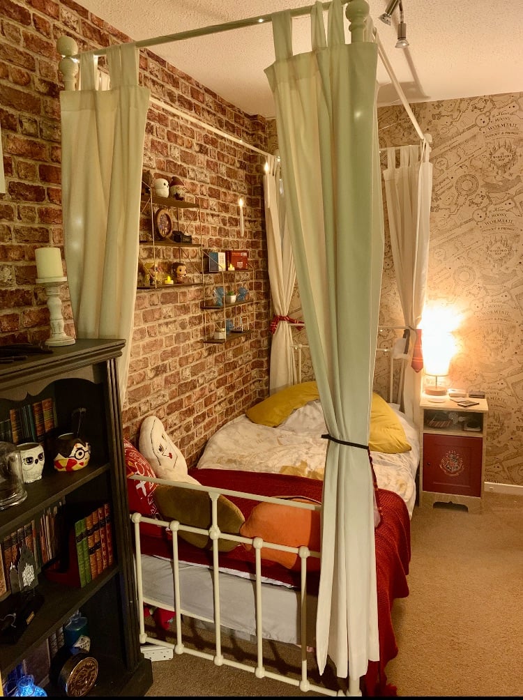 Cream Metal 4 Poster Single Bed