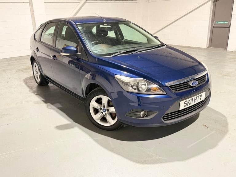 2011 Ford Focus 1.6 Zetec 5dr HATCHBACK Petrol Manual