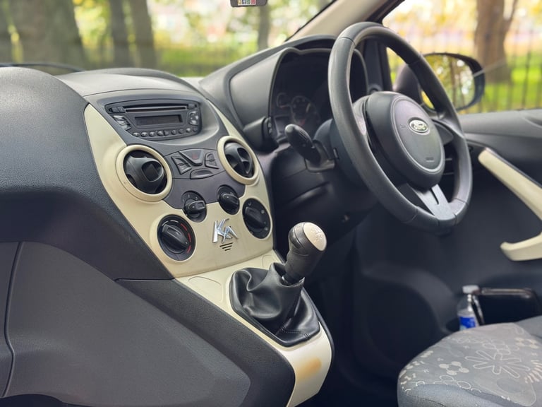 Ford, KA, Hatchback, 2009, Manual, 1242 (cc), 3 doors