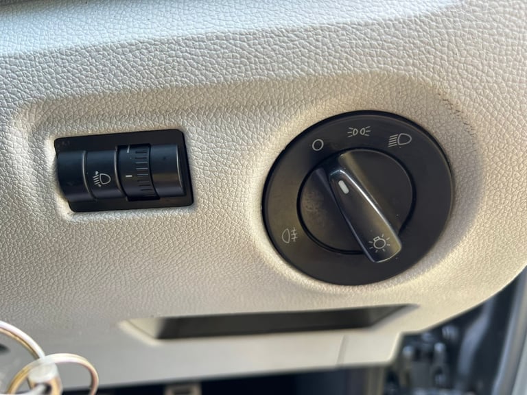 2012 Skoda Roomster 1.2 TSI 105 Scout 5dr MPV Petrol Manual