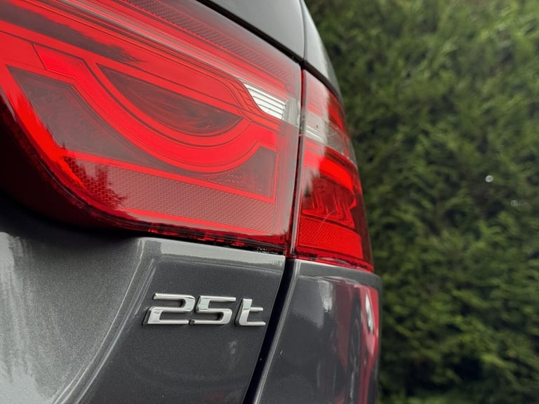 2015 Jaguar XE 2.0 [240] R-Sport 4dr Auto SALOON PETROL Automatic