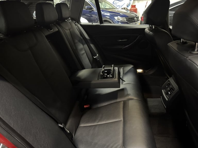 2012 BMW 3 Series 2.0 320D LUXURY TOURING 5DR Automatic Estate Diesel Automatic