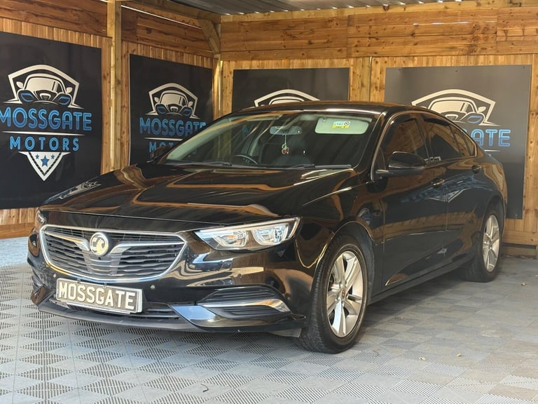 2017 Vauxhall Insignia 1.6 Turbo D ecoTec [136] Tech Line Nav 5dr HATCHBACK DIESEL Manual