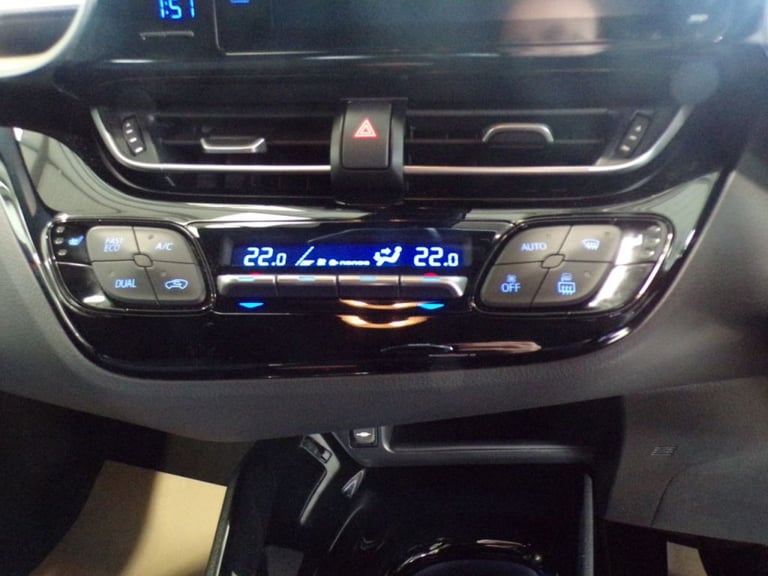  Toyota C-HR 1.8 Hybrid Excel 5dr CVT [Leather] Petrol/Electric Hybrid