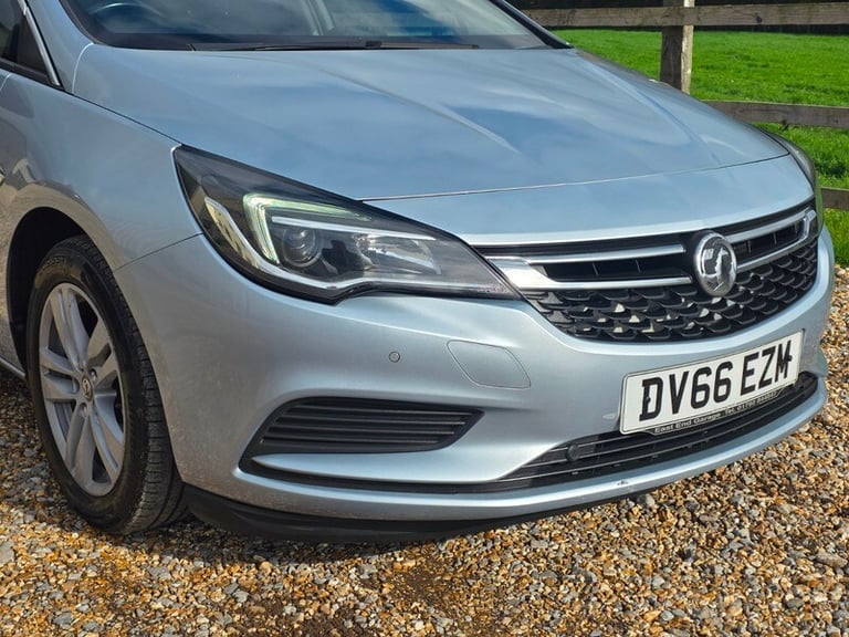 Vauxhall Astra TECH LINE CDTI ECOFLEX S/S