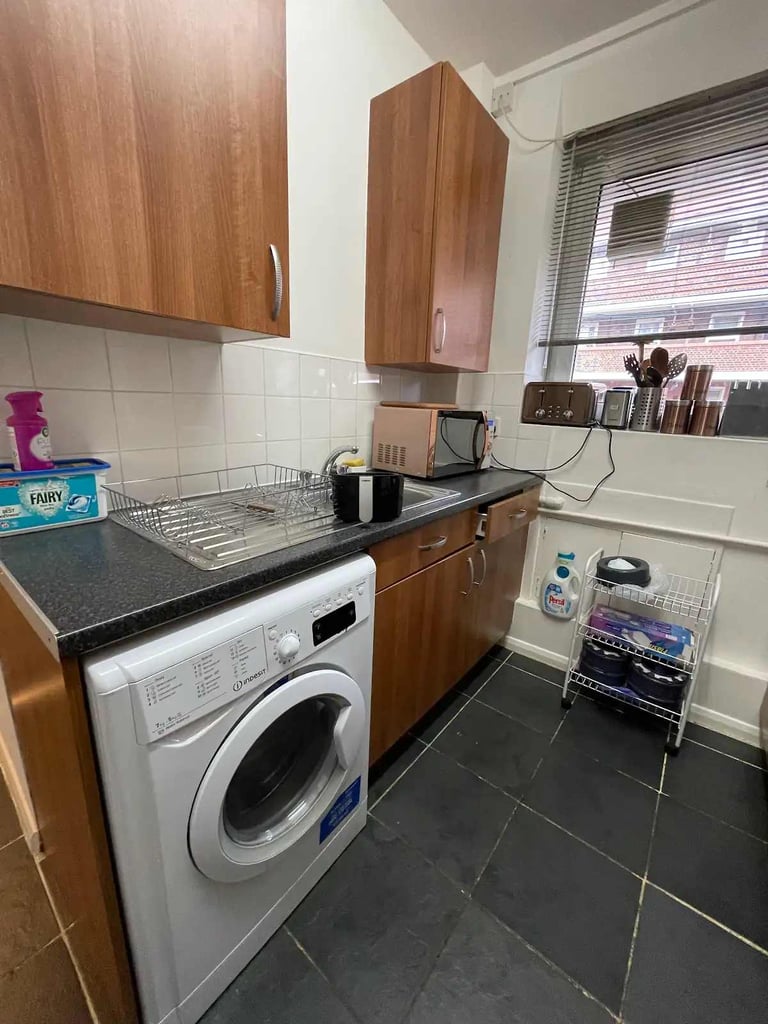 🏡 Double Room In Whitechapel 🏡🗝