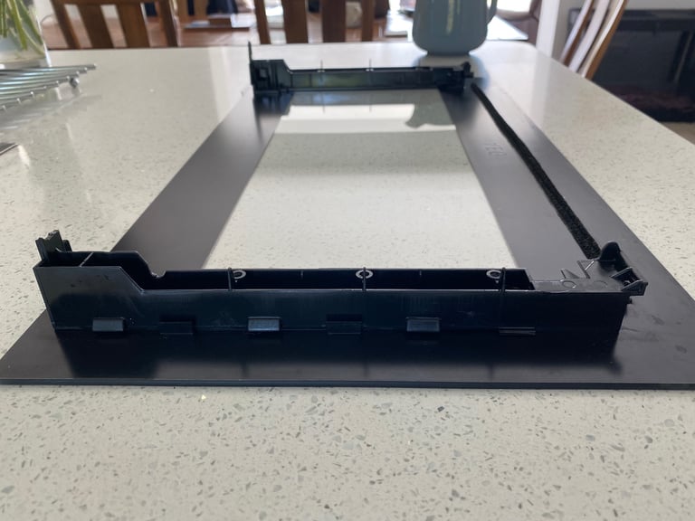 AEG Inox microwave door glass assembly (Ropley SO24)