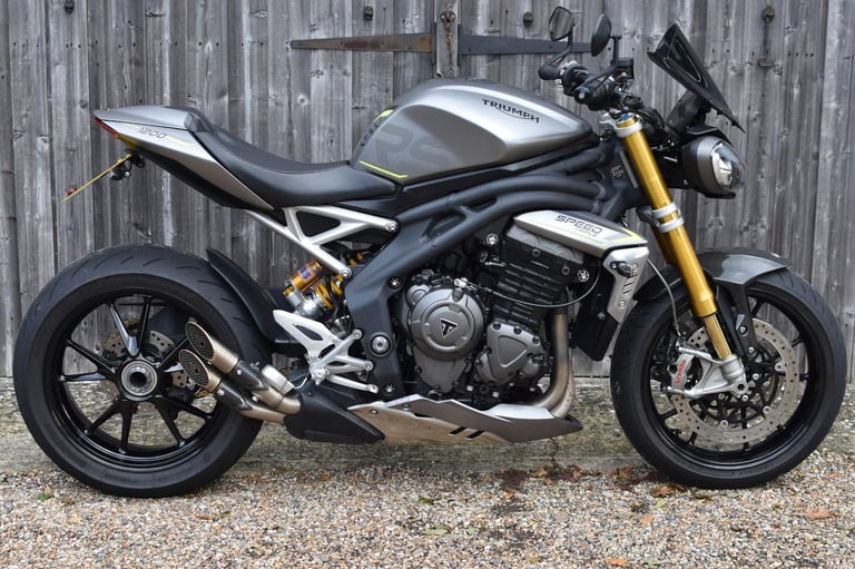 image for Triumph Speed Triple 1200 RS (2 owners, Pro Race tips) 2021 21 Reg *VIDEO*