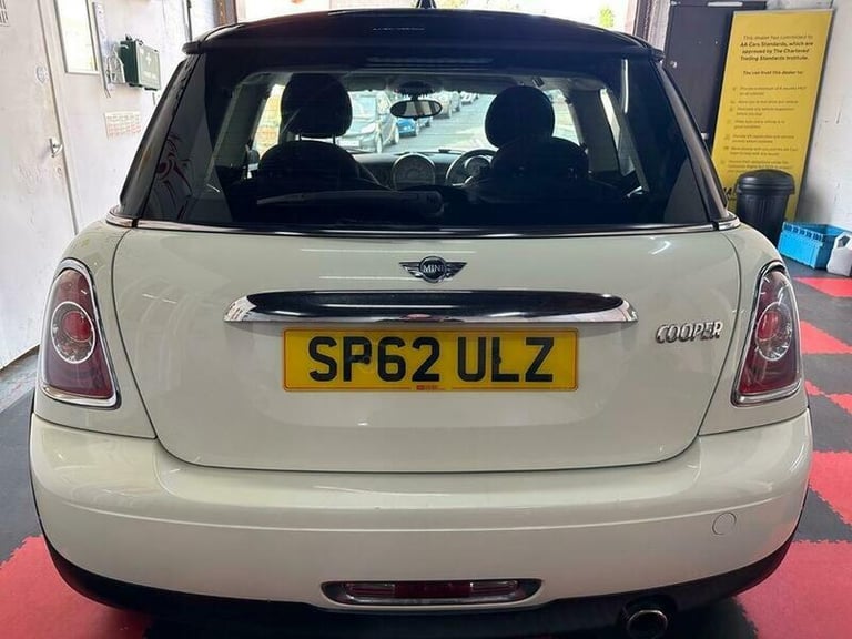 MINI Hatch 1.6 Cooper Hatchback 3dr Petrol Manual Euro 5 (s/s) (122 ps)