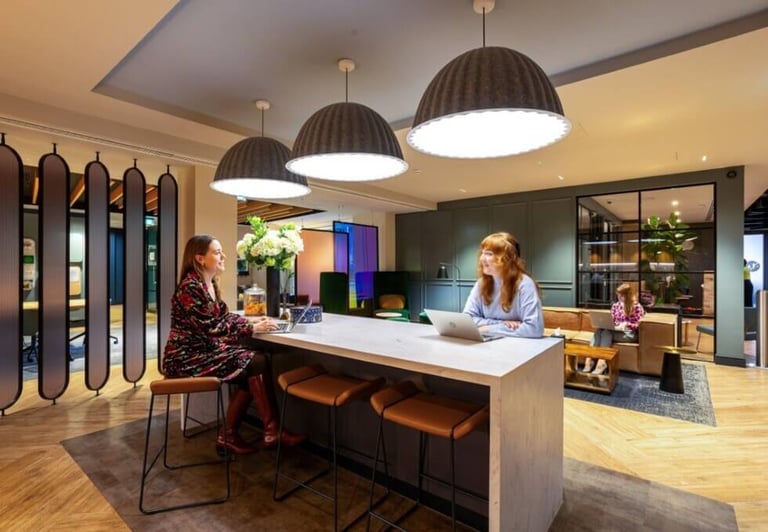 Furnished offices to rent in *Chancery Lane*. Office Spaces for 4 to 150 desks WC2A