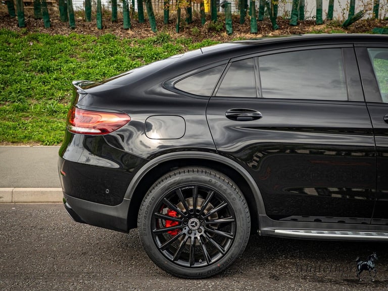 2019 Mercedes-Benz GLC 2.0 GLC300d AMG Line (Premium) Coupe G-Tronic+ 4MATIC Euro 6 (s/s) 5dr COU...