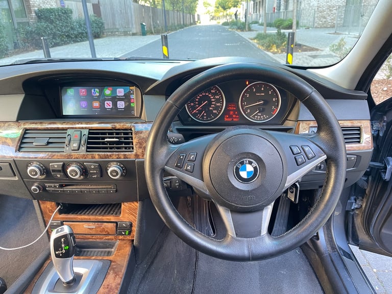 BMW 5 series 525i 3.0i lci estate automatic 214bhp