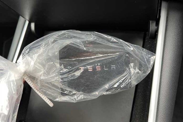 2020 Tesla Model 3 (Dual Motor) Long Range Saloon 4dr Electric Auto 4WDE (346 ps) Saloon Electric...