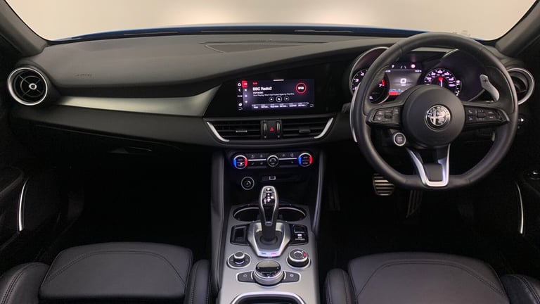 2022 Alfa Romeo Giulia 2.0T Veloce Saloon 4dr Petrol GPF Auto Euro 6 (s/s) (280 ps) Saloon Petrol...