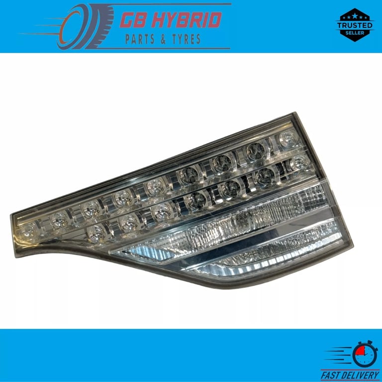 Genuine Toyota Estima 2006-2009 Rear Brake Light/Tail Light Lamp Driver Side