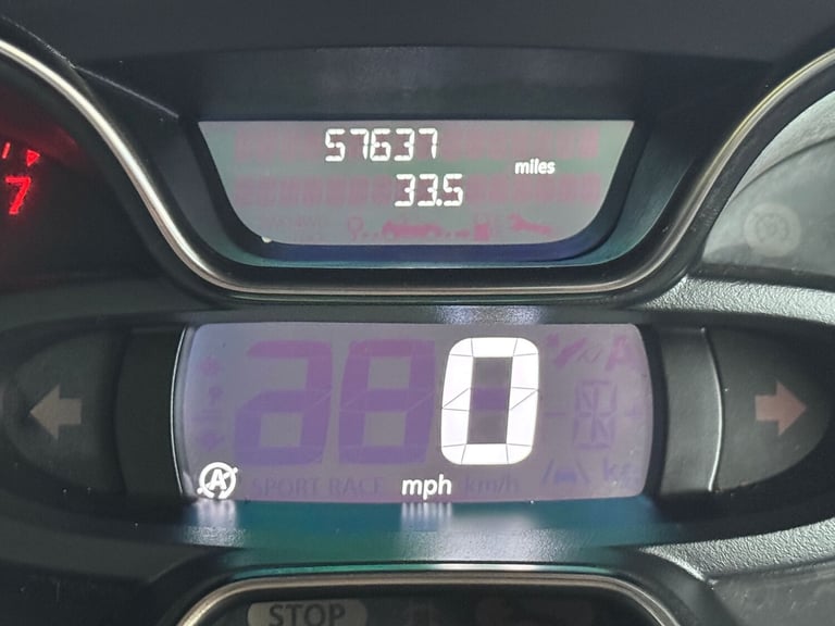 2019 Renault Captur 0.9 TCE 90 Iconic 5dr HATCHBACK Petrol Manual