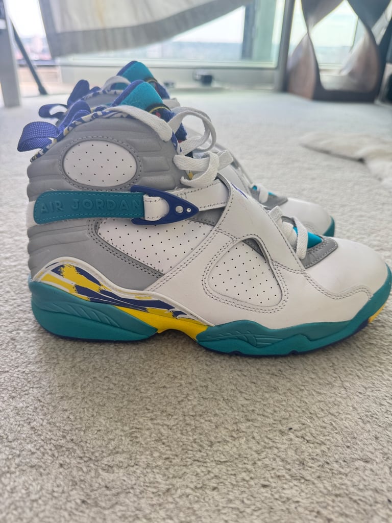 image for Jordan 8 Retro White Aqua (2019)