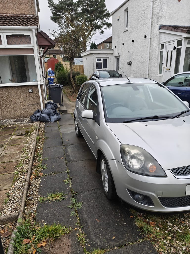 Ford, FIESTA Ghia, Hatchback, 2008, Manual, 1388 (cc), 5 doors
