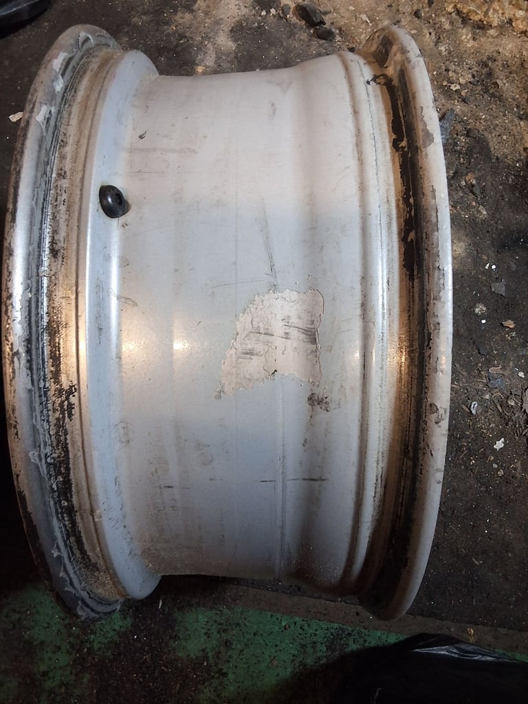 Jaguar alloy wheel