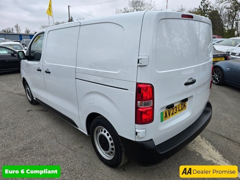2023 Citroen Dispatch E 1000 75 kWh Enterprise M in white, 12,000 miles, full service history, 1 ...