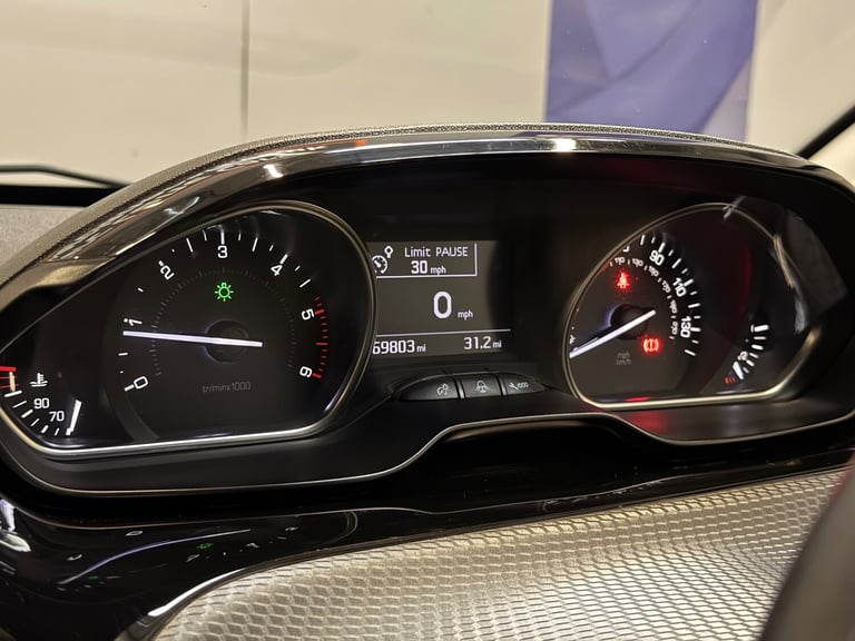 2016 Peugeot 2008 1.6 BlueHDi Allure SUV 5dr Diesel Manual Euro 6 (100 ps) -